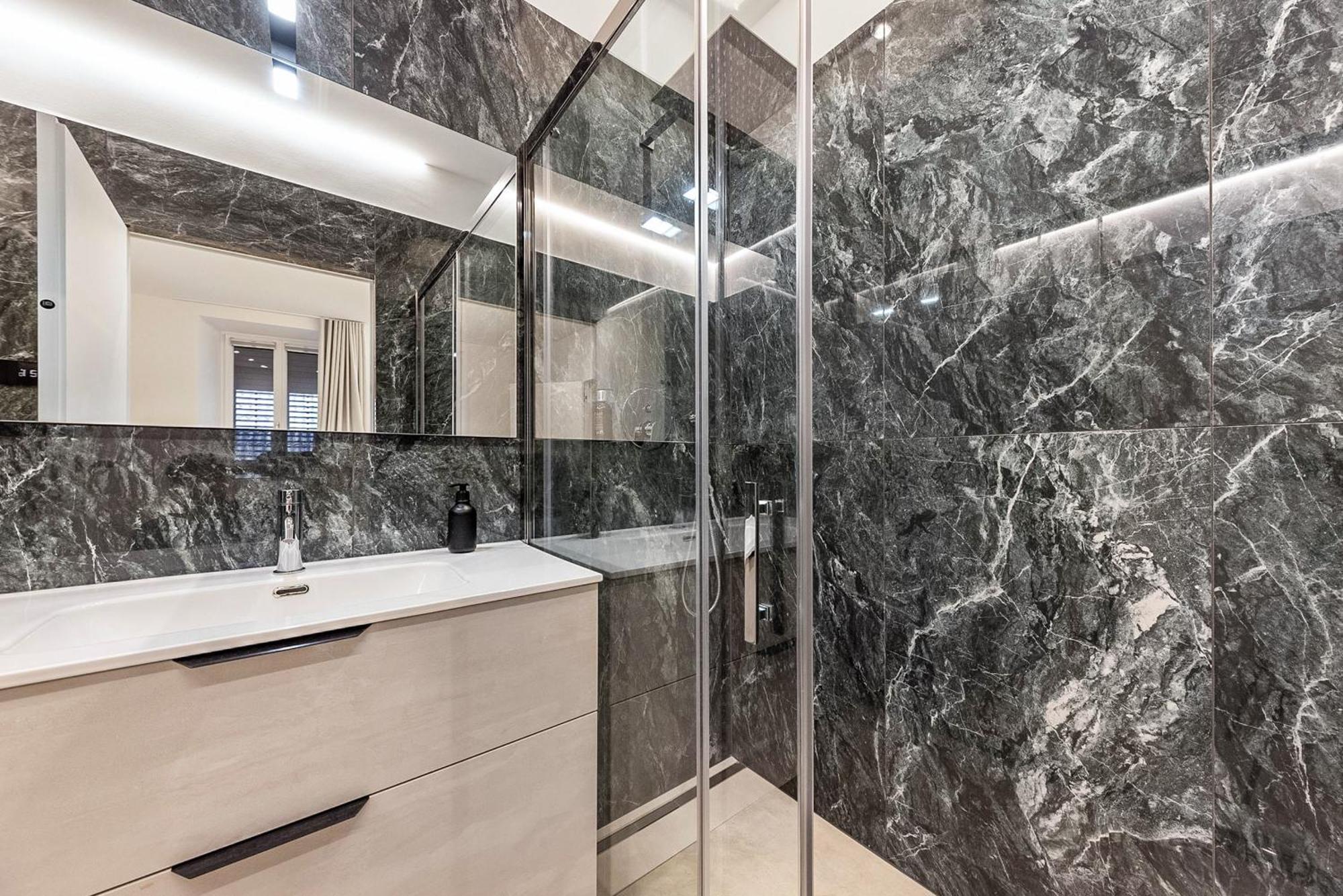 App 206 Palazzo Cavour Appartement Bozen Buitenkant foto