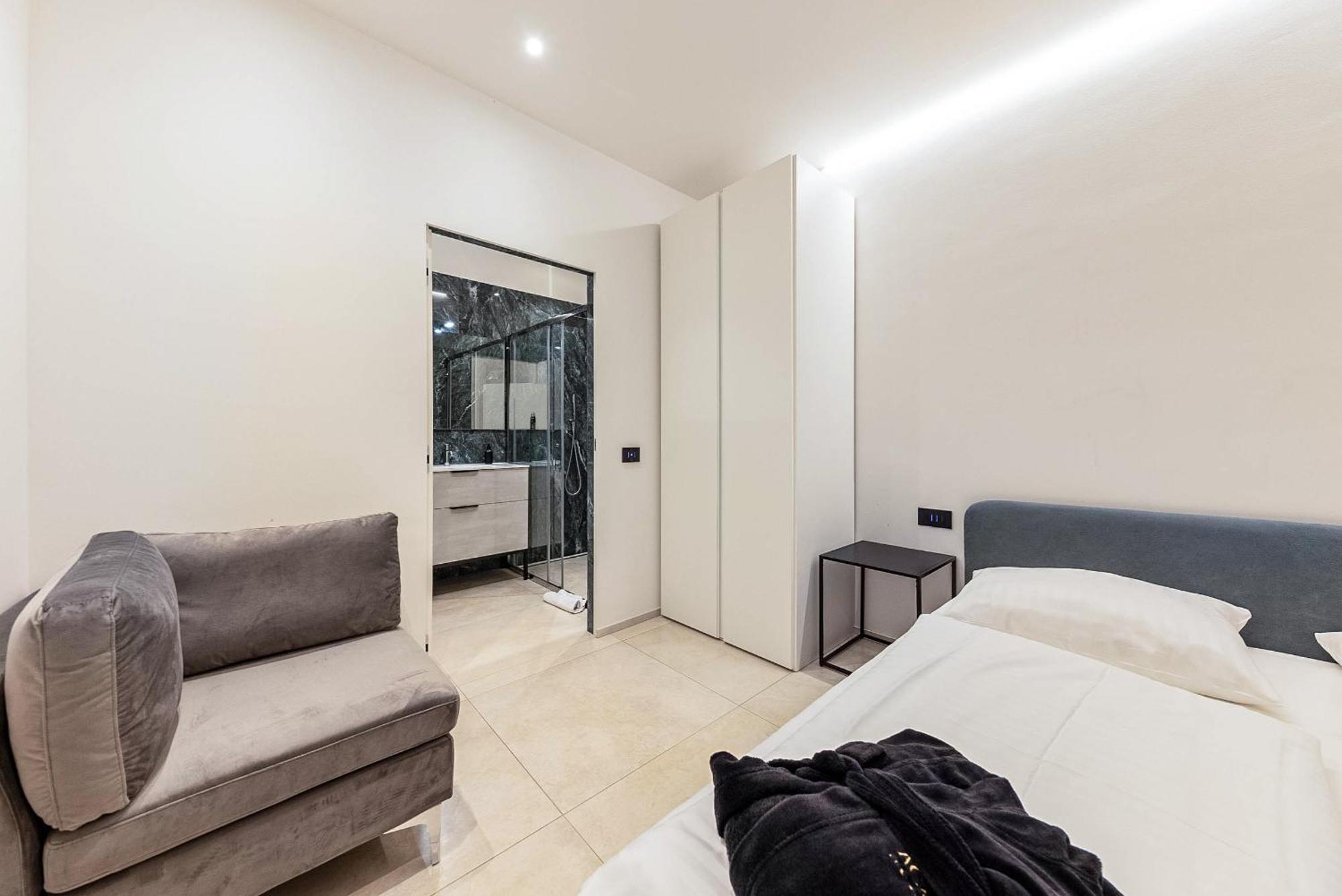 App 206 Palazzo Cavour Appartement Bozen Buitenkant foto