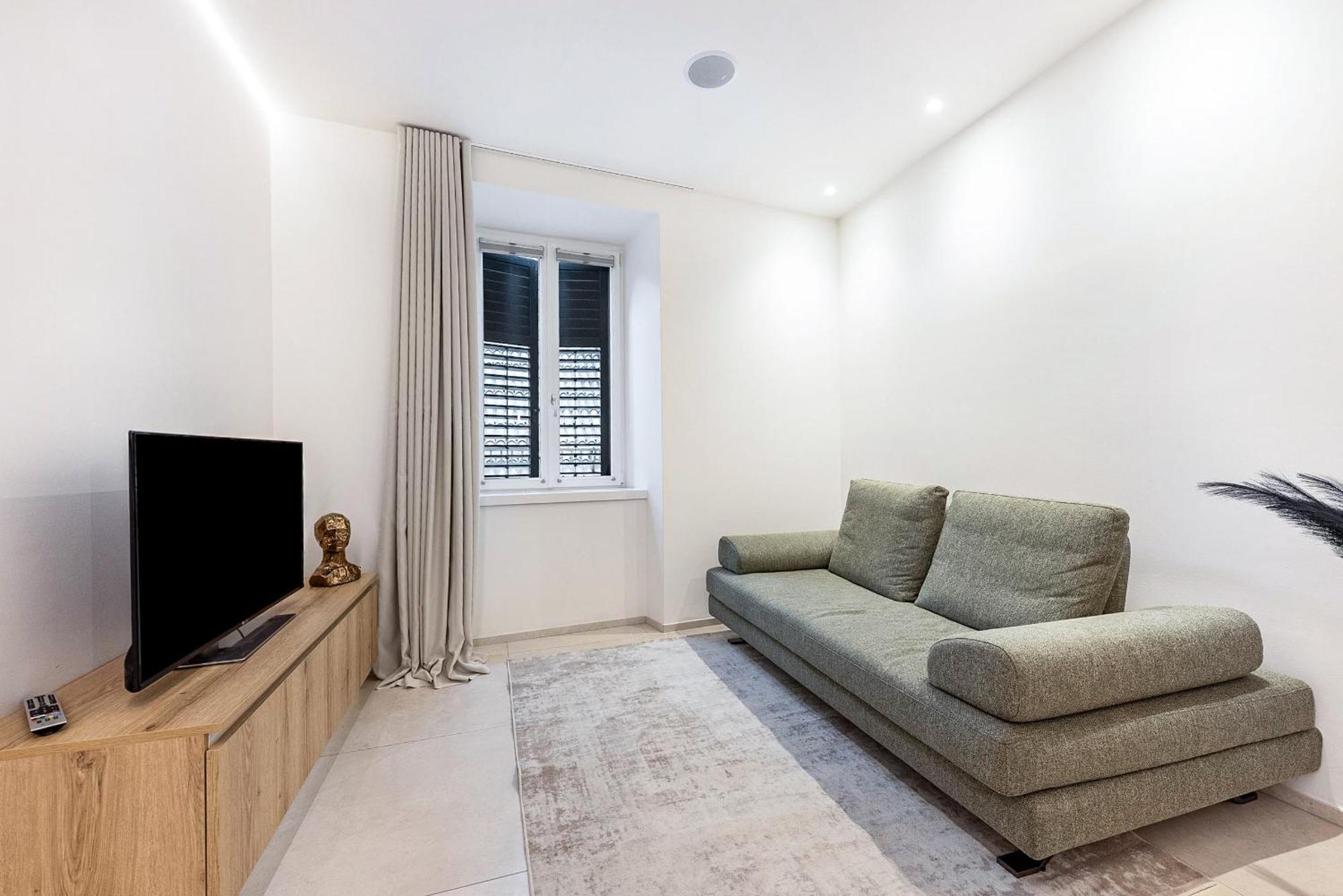 App 206 Palazzo Cavour Appartement Bozen Buitenkant foto