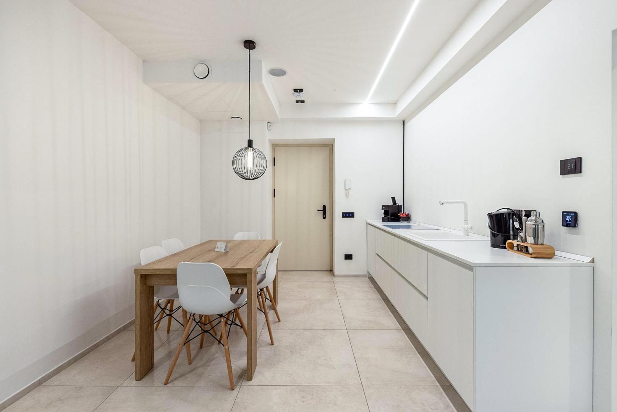 App 206 Palazzo Cavour Appartement Bozen Buitenkant foto